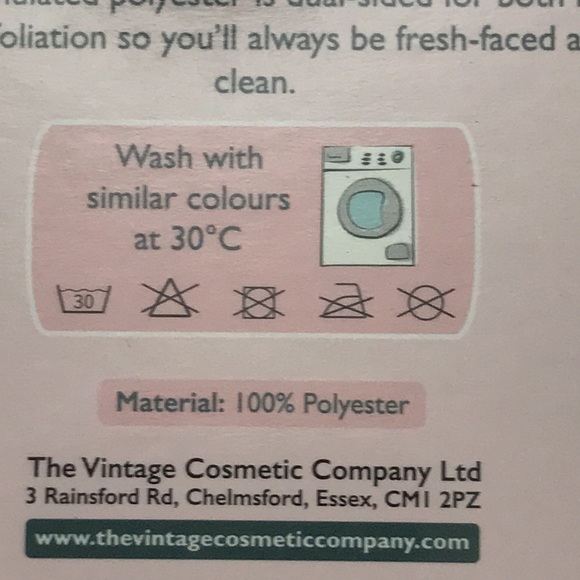 The Vintage Cosmetic Company Christmas pudding face pads  (5)mini clean cloths - Picture 9 of 9